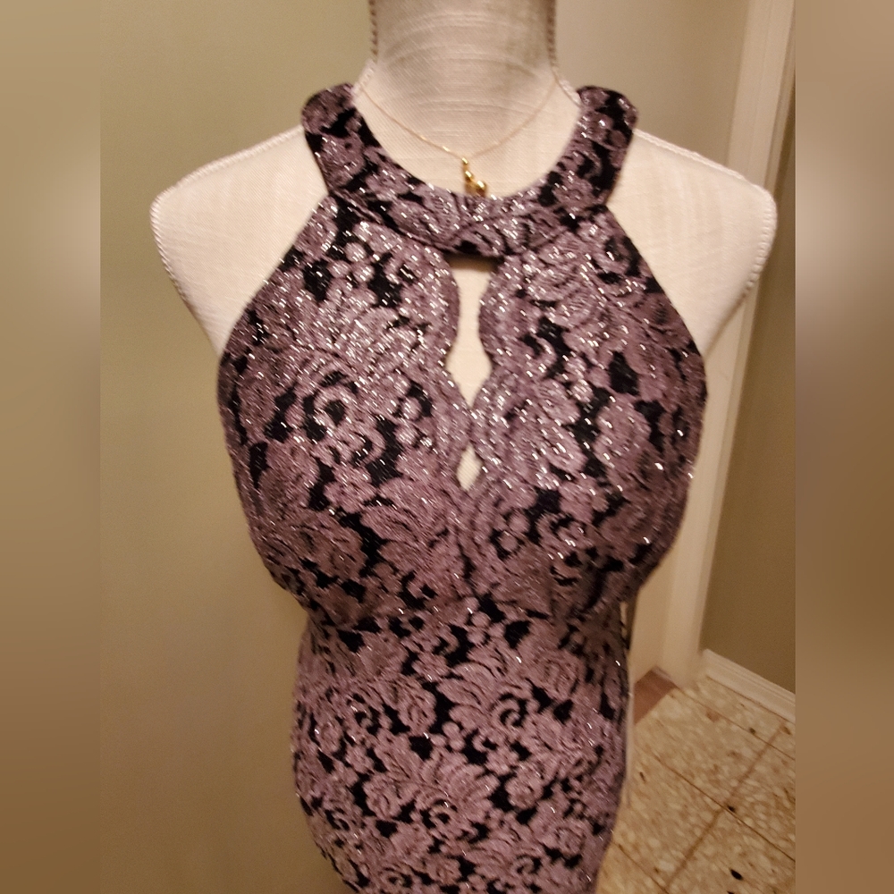 Dress - Picture 4 of 13
